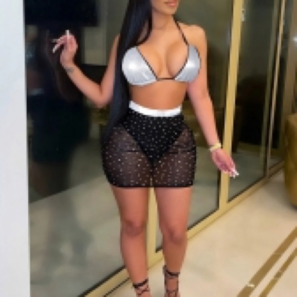 Matching sets - Picture 2 of 9